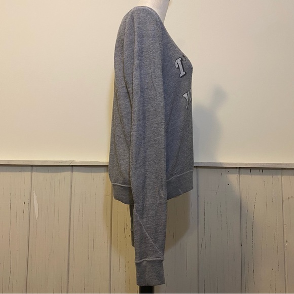 Wildfox Small Gray I’ll Keep You Warm Long Sleeve Pullover - Picture 3 of 8